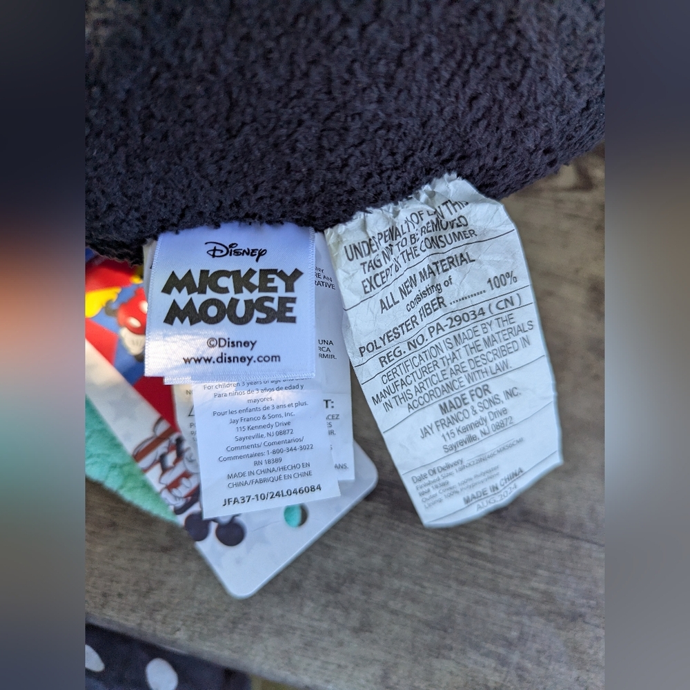 NWT 🌞❤️ DISNEY ❤️🌞 4 PC GIFT 🎁 BUNDLE: 2 Spatulas, Mickey Pillow & Bucket Hat - Picture 2 of 16